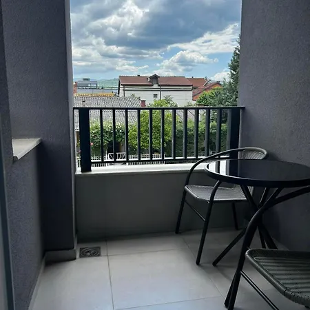 21 Blue Pink Apartment Skopje